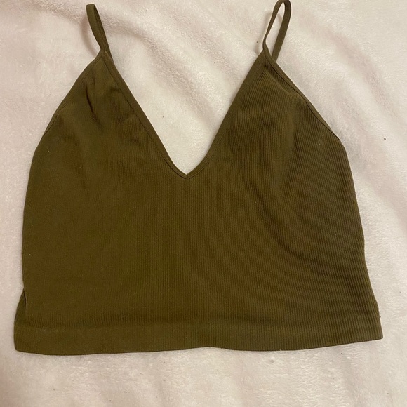 Green top - Picture 1 of 1